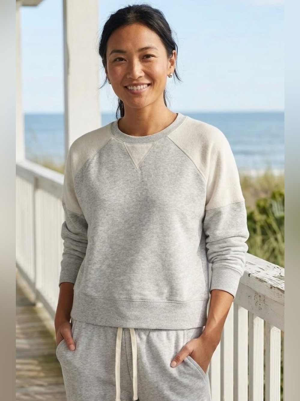 Marine Layer Cloud 9 Fleece Crop Sweatshirt NWT Small Color Blocked Gray White